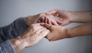 Adultos mayores pueden acceder a pensiones alimenticias mediante mediación de forma gratuita