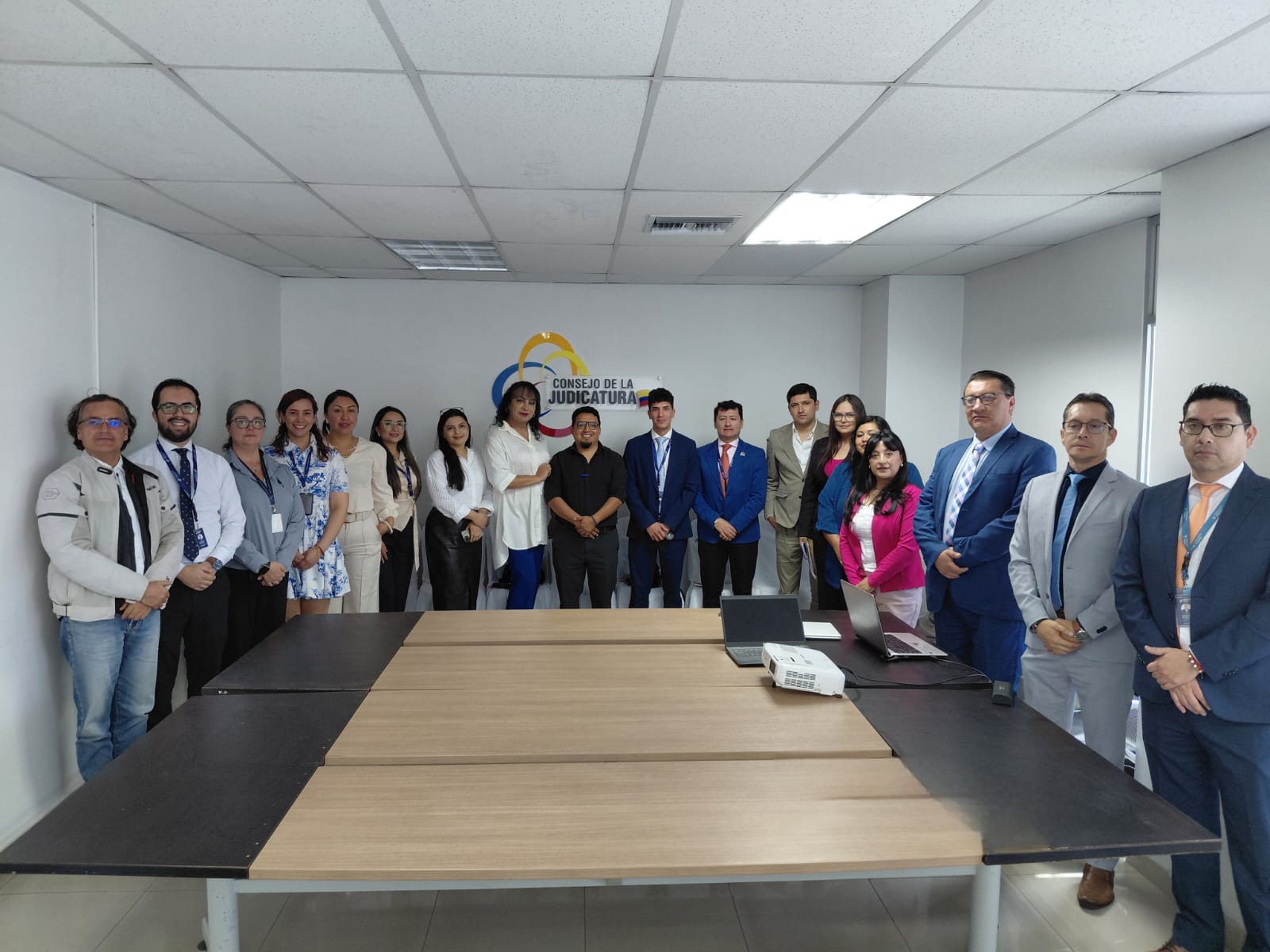Centro Nacional de Mediación y Defensoría Pública implementan plan piloto para la remisión de casos en Imbabura